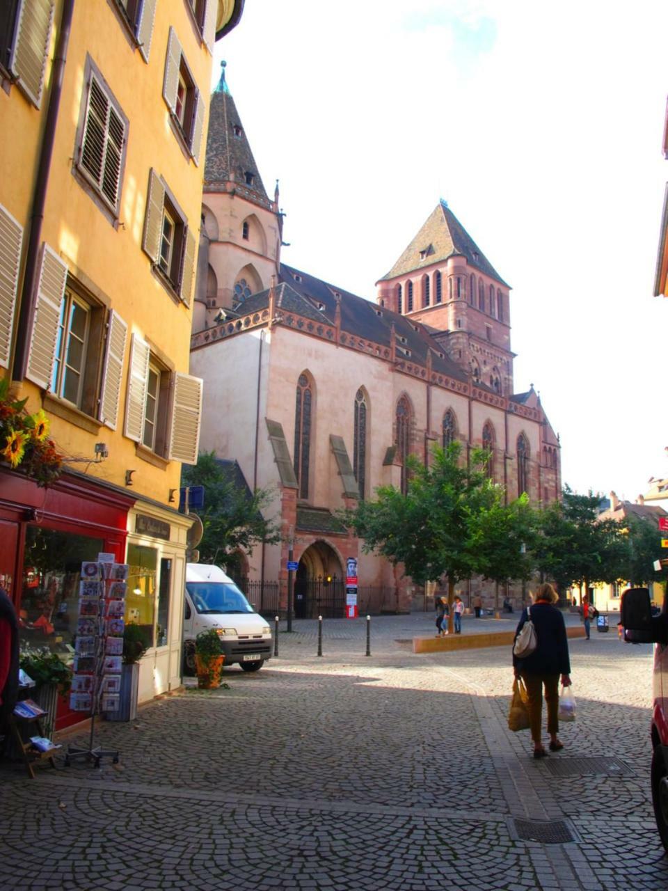 Citycosy Strasbourg - Budget St Thomas Serruriers Bagian luar foto